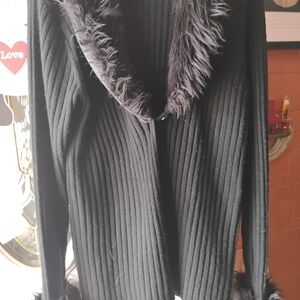 Derek Heart Black Ribbed Cardigan with Faux-Fur Trim XL